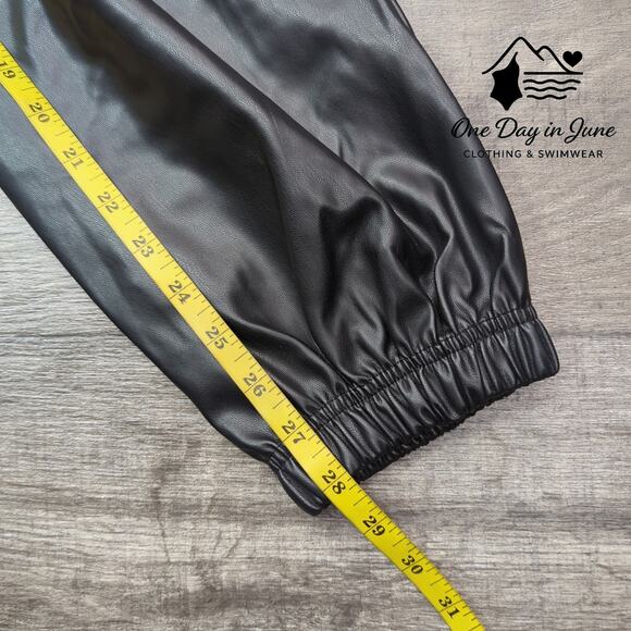 AQ Sport Faux Leather Jogger Pants Size S - Picture 5 of 6